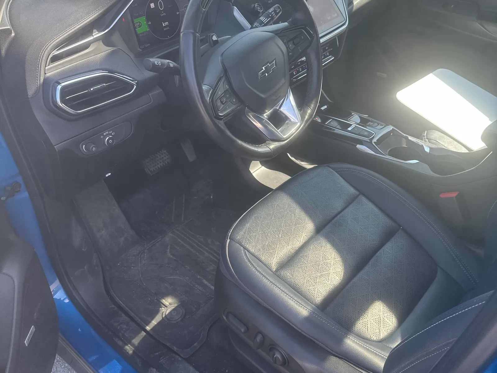 Interior driver side