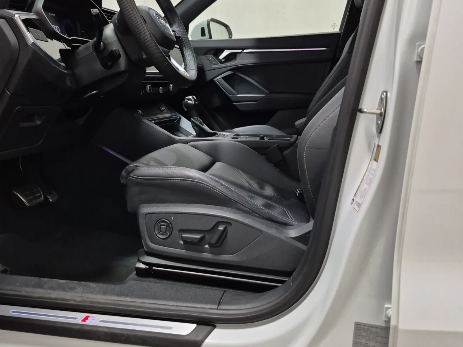 Interior driver side