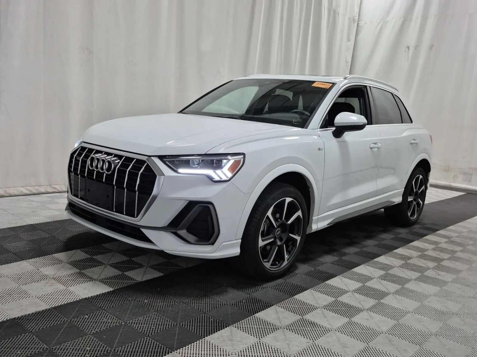 2025 Audi Q3