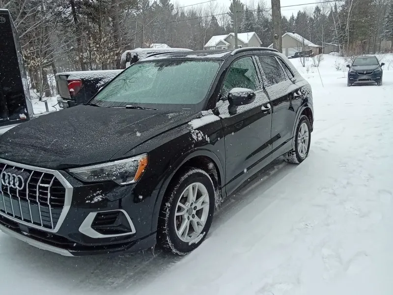 2022 Audi Q3