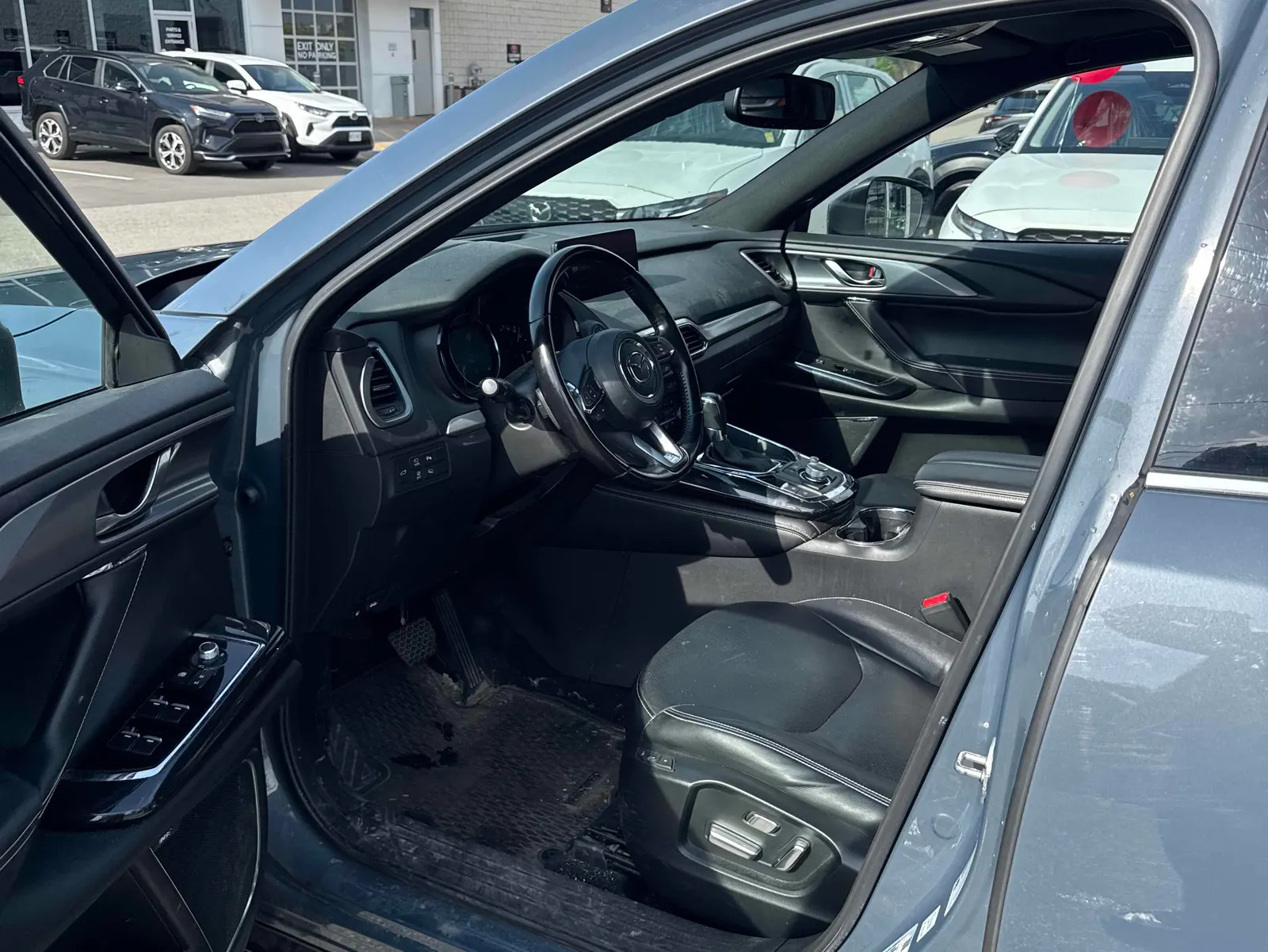 Interior driver side