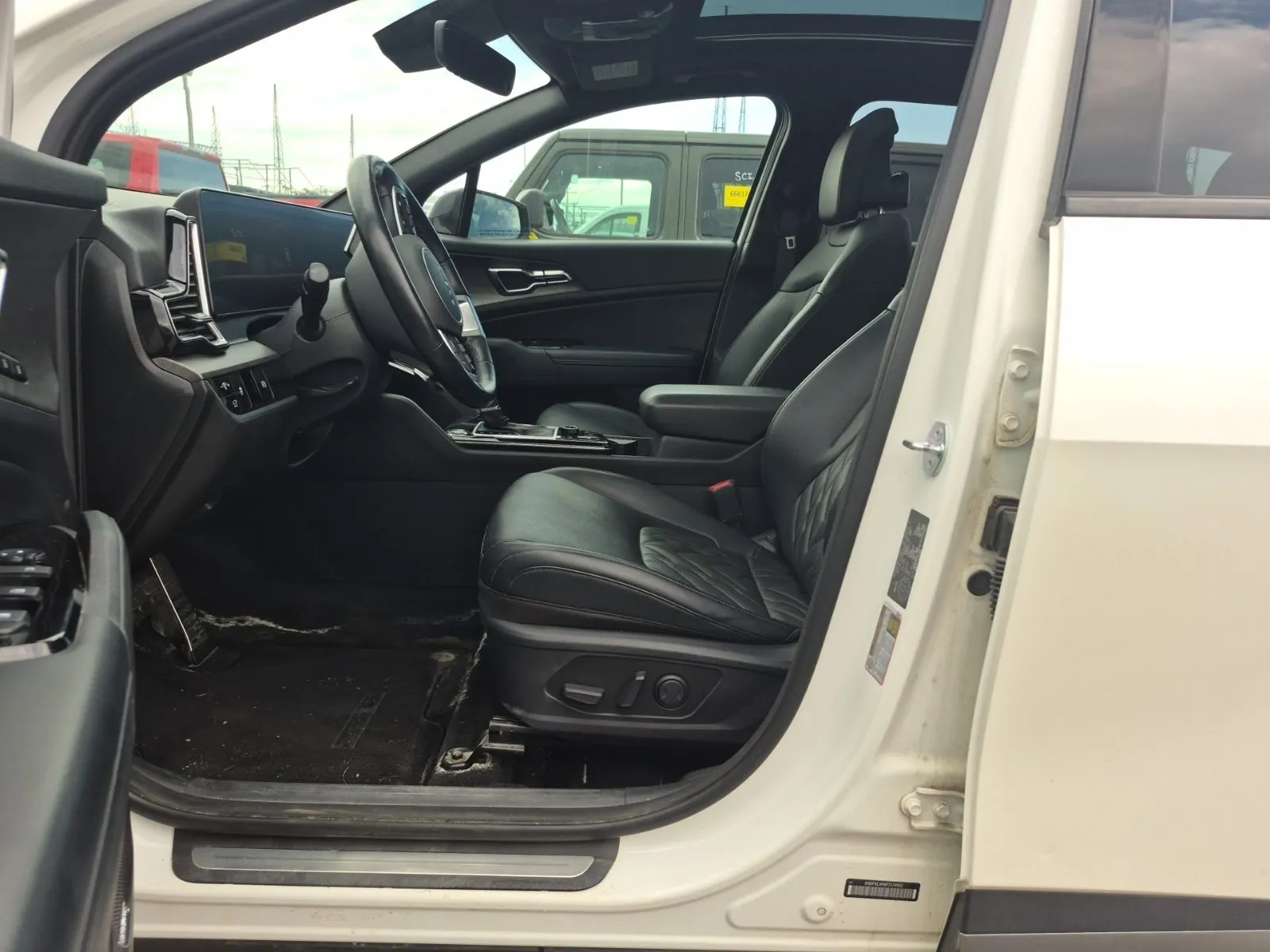 Front Interior Photo