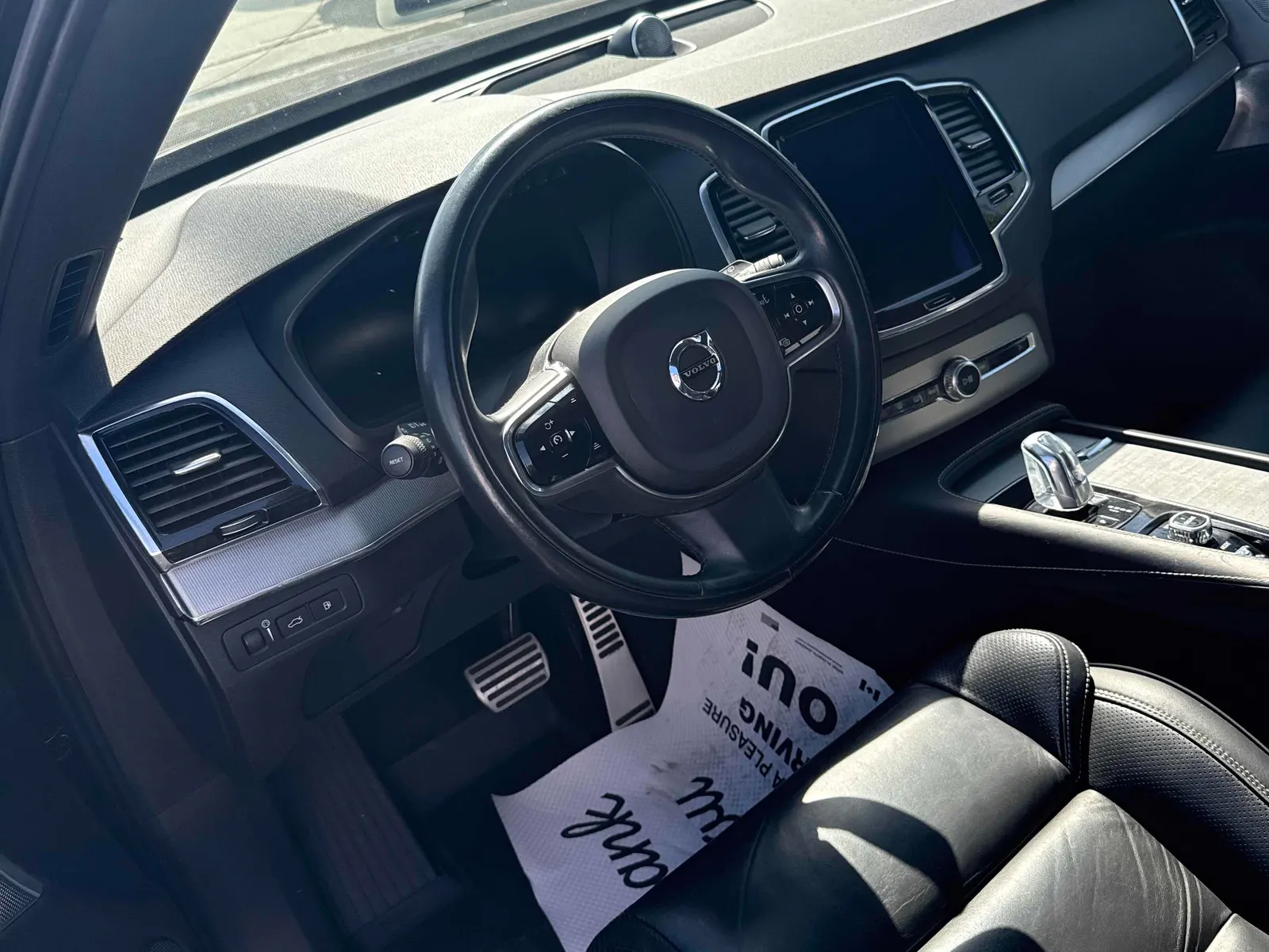 Interior driver side