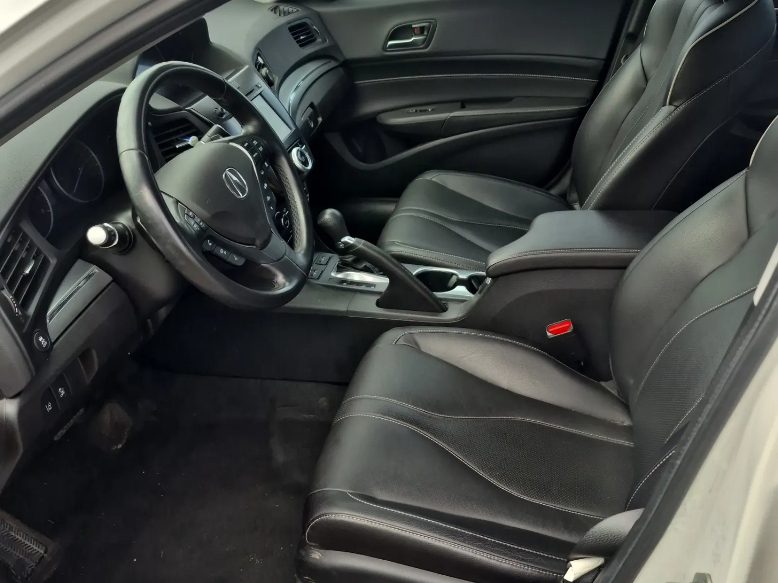 Front Interior Photo