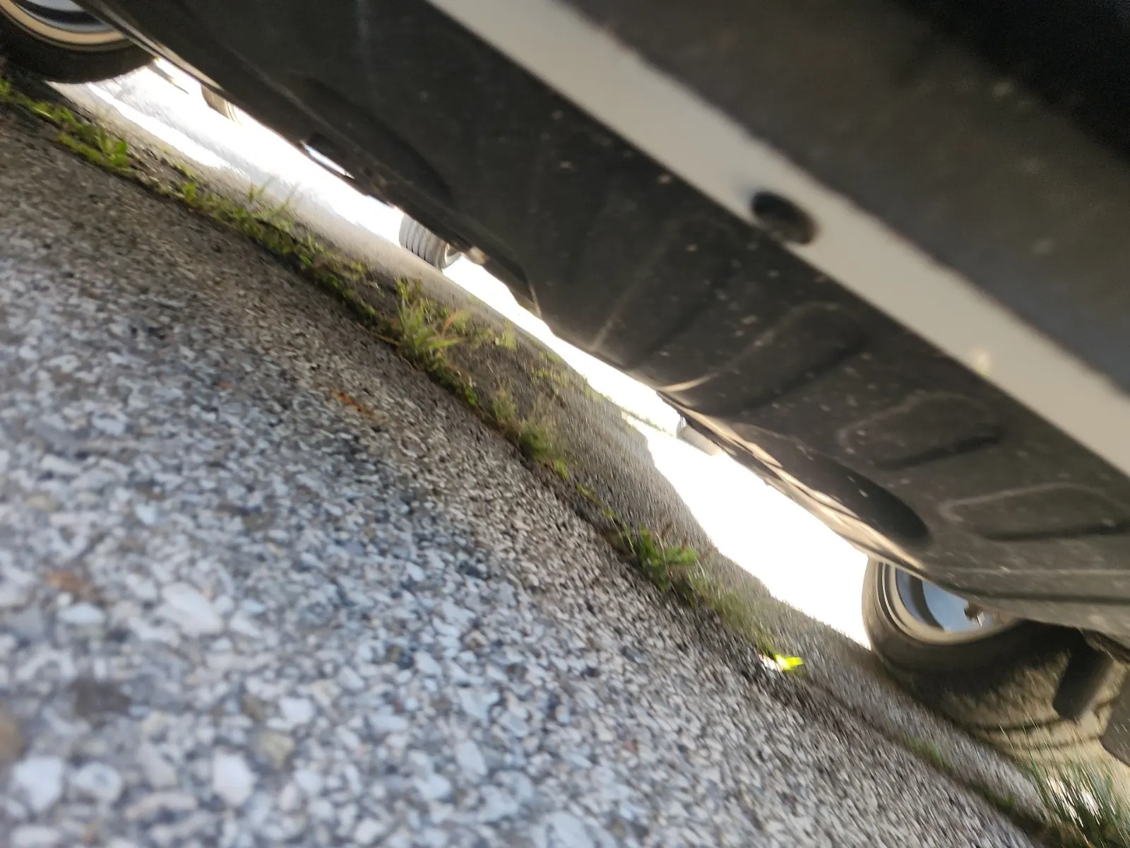 Undercarriage - Front Photo