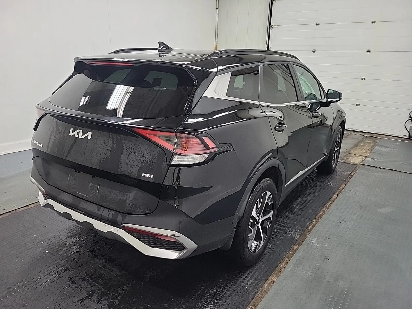 Passenger Rear 3/4 Photo