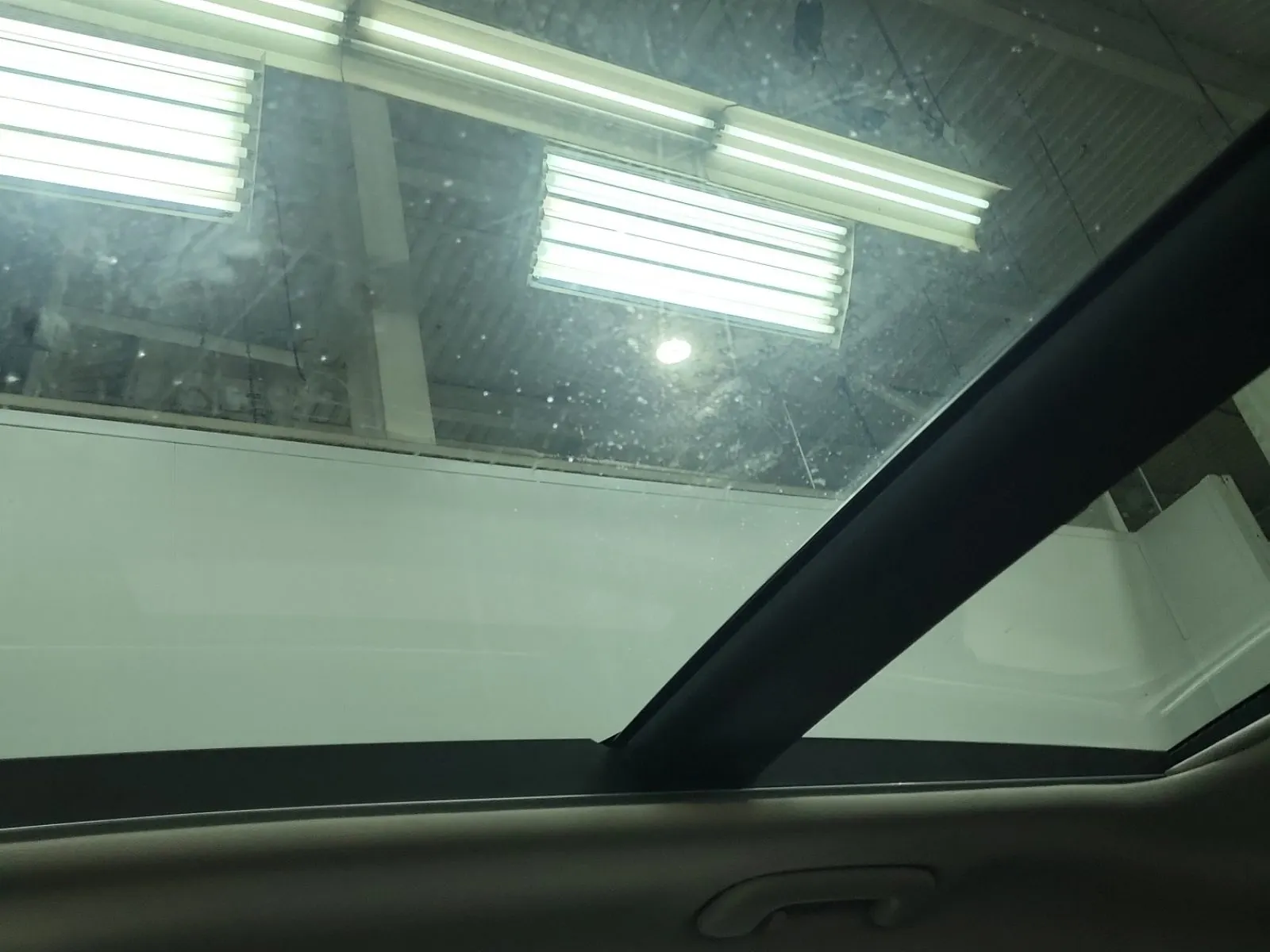 Interior Roof Photo
