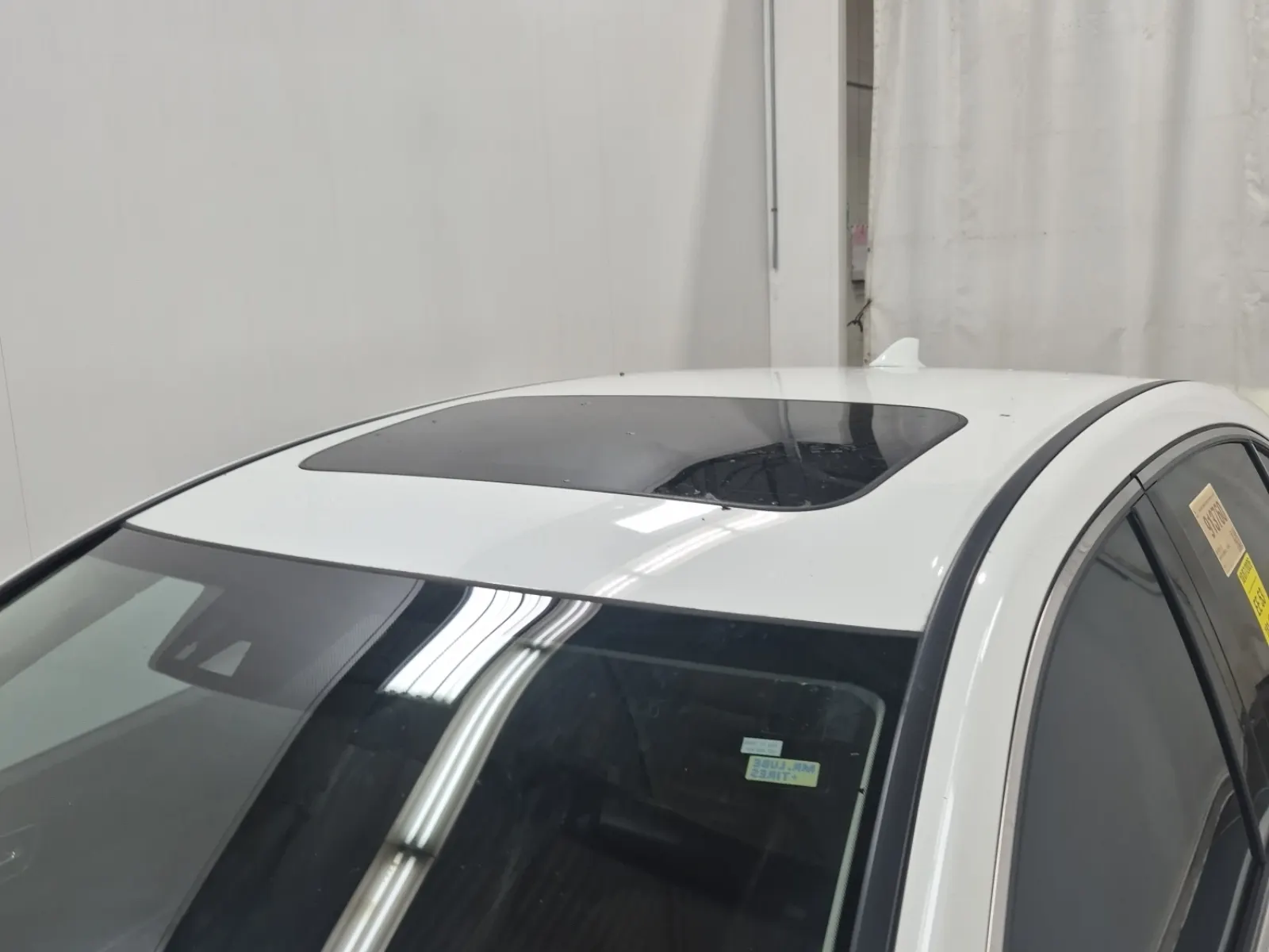 Exterior Roof Photo
