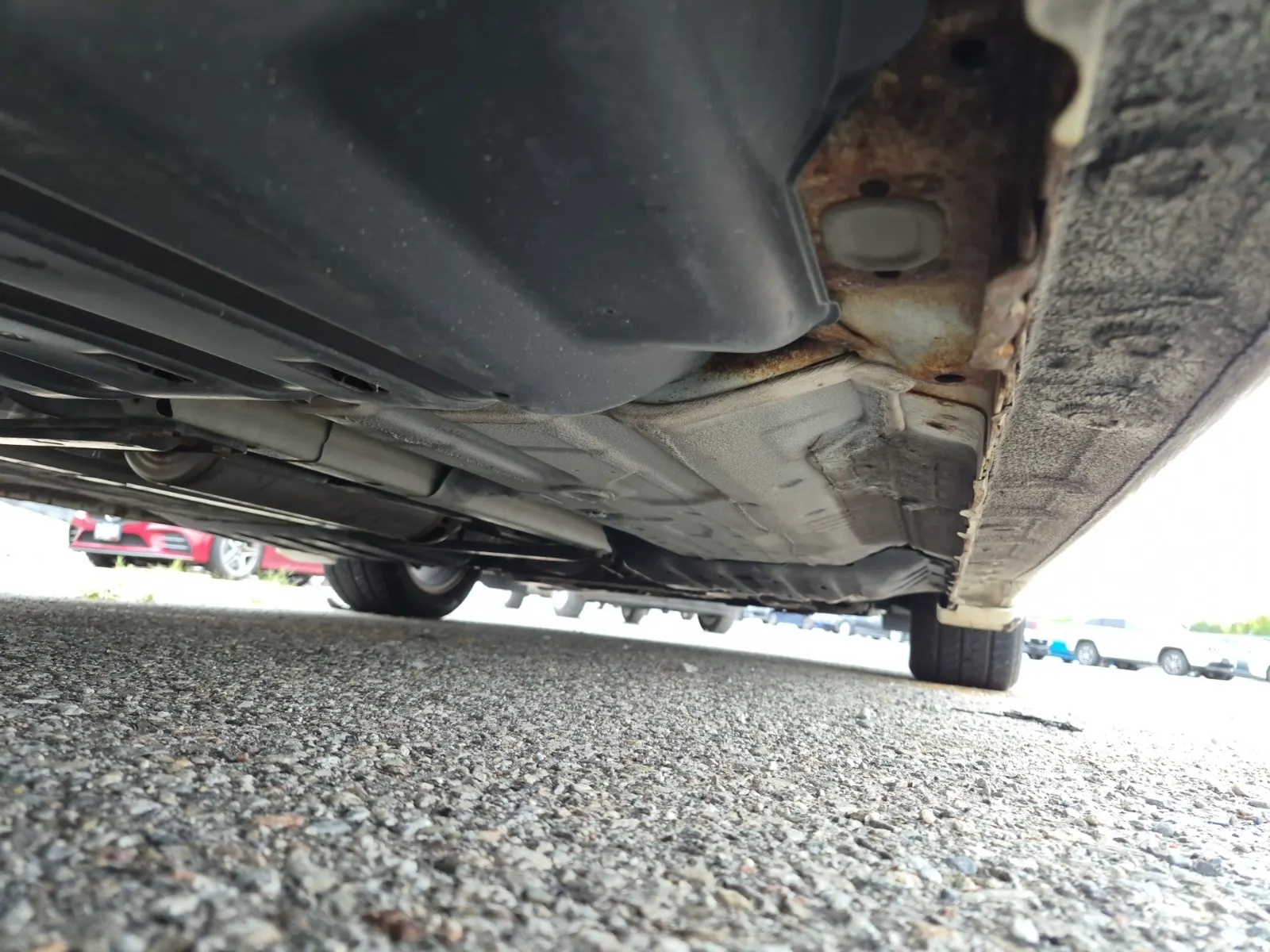 Undercarriage - Passenger Photo