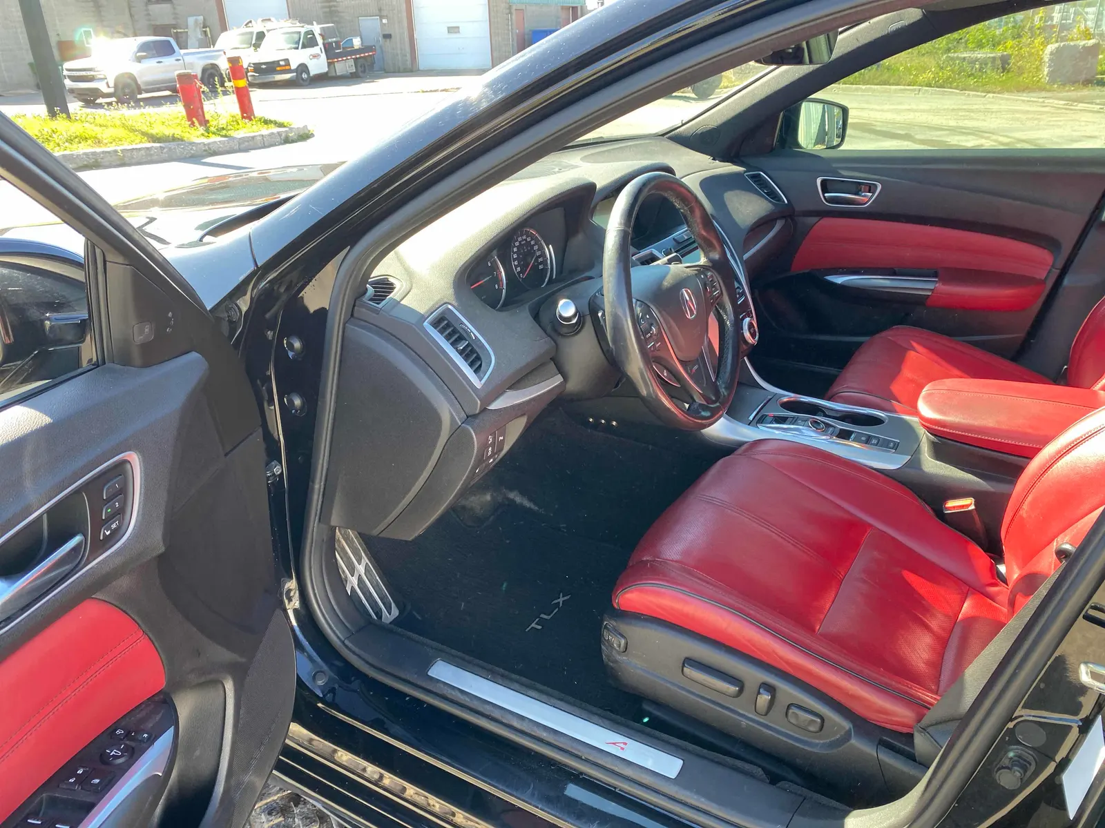 Interior driver side