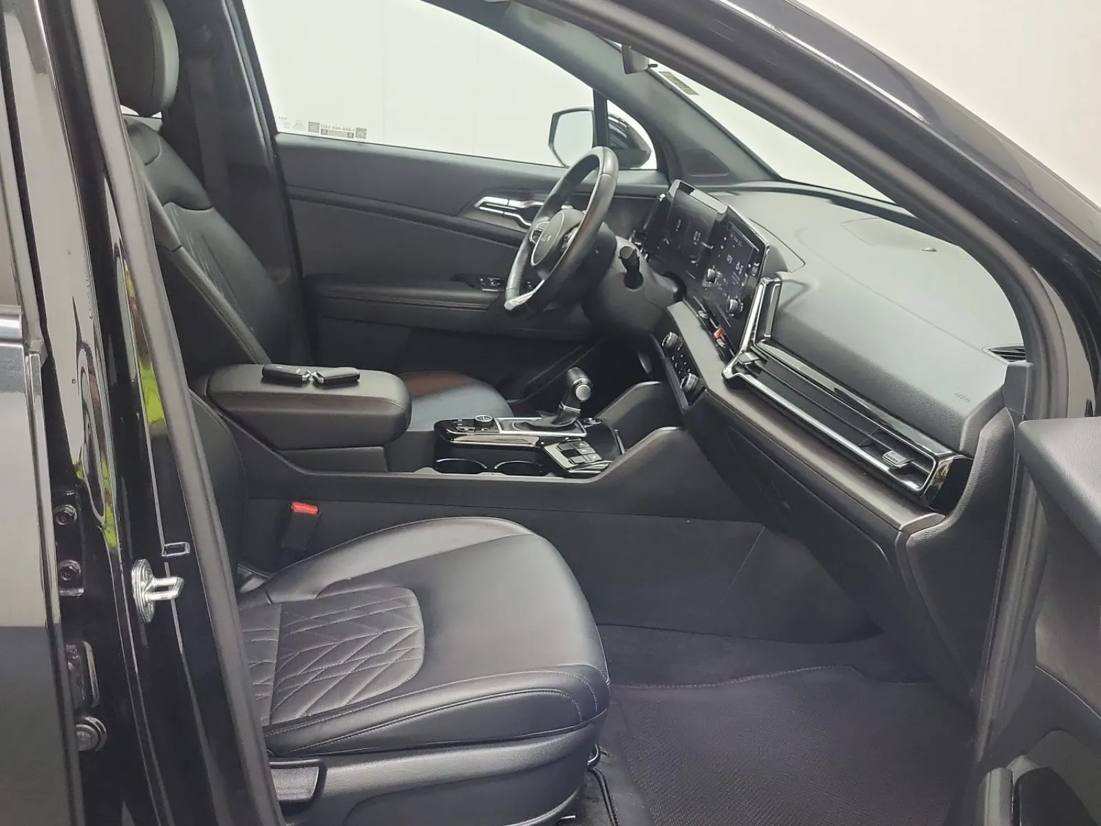 Right Side Interior Photo