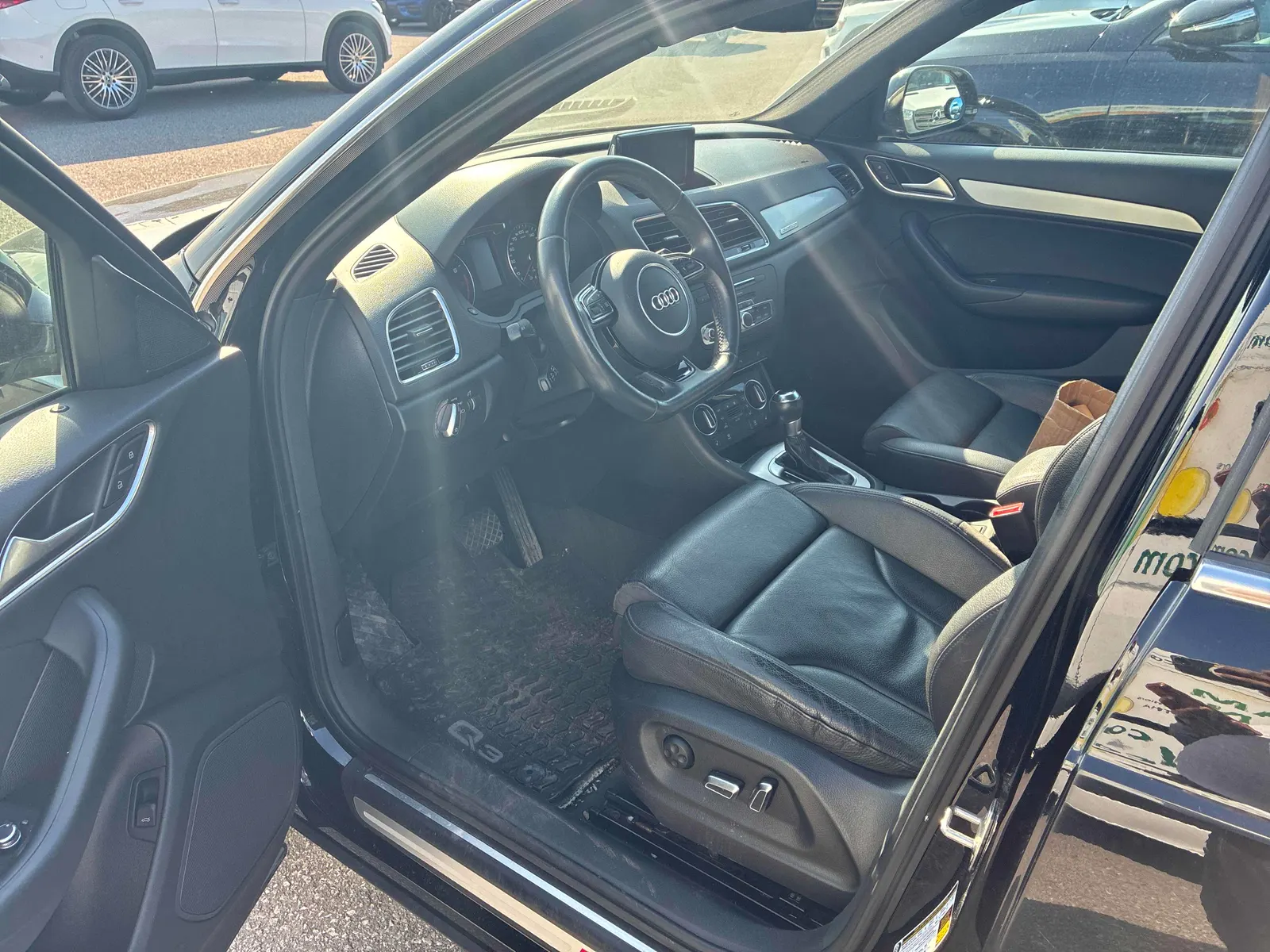 Interior driver side