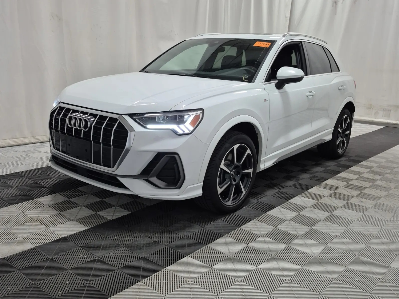 2025 Audi Q3