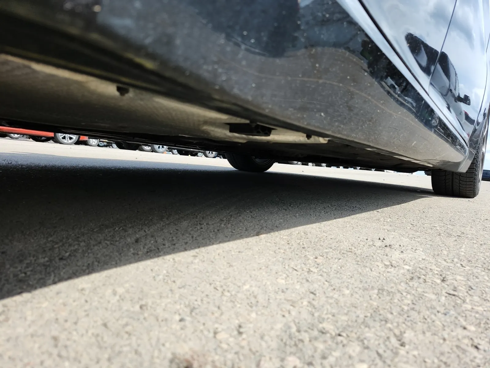 Undercarriage - Passenger Photo