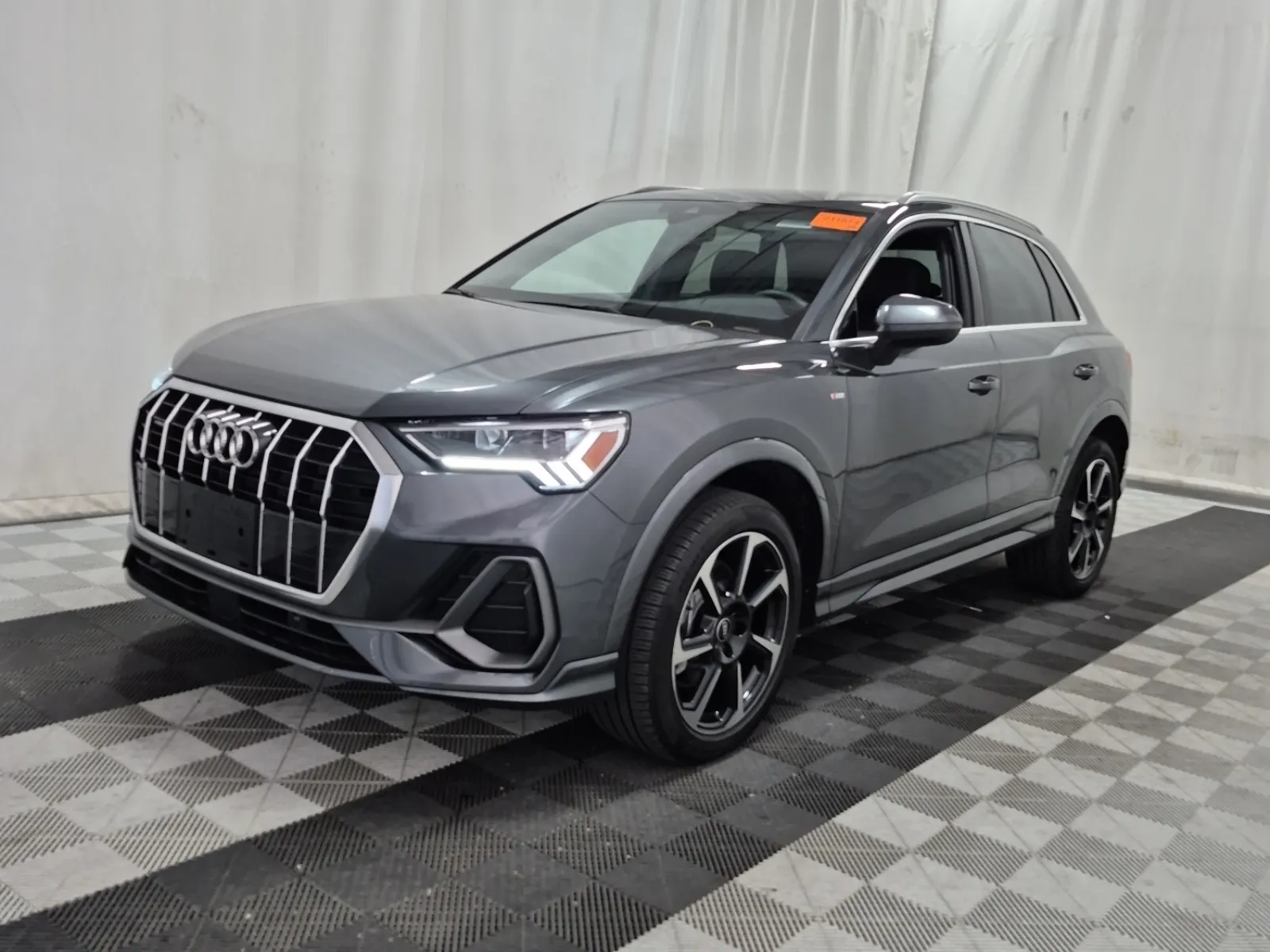 2025 Audi Q3