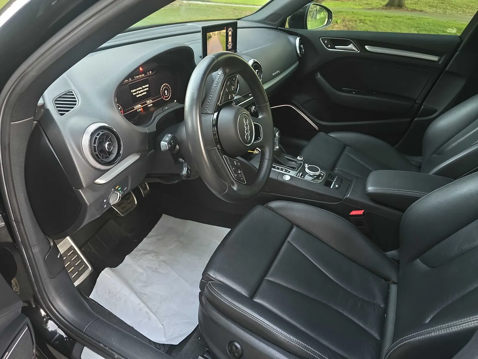 Interior driver side