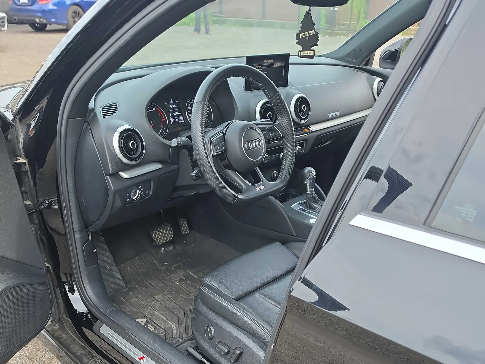 Interior driver side