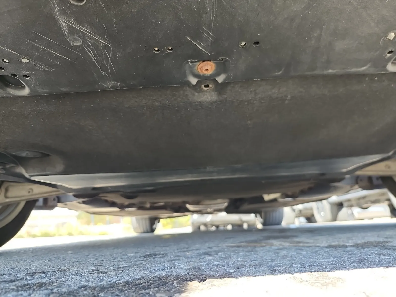 Undercarriage - Front Photo