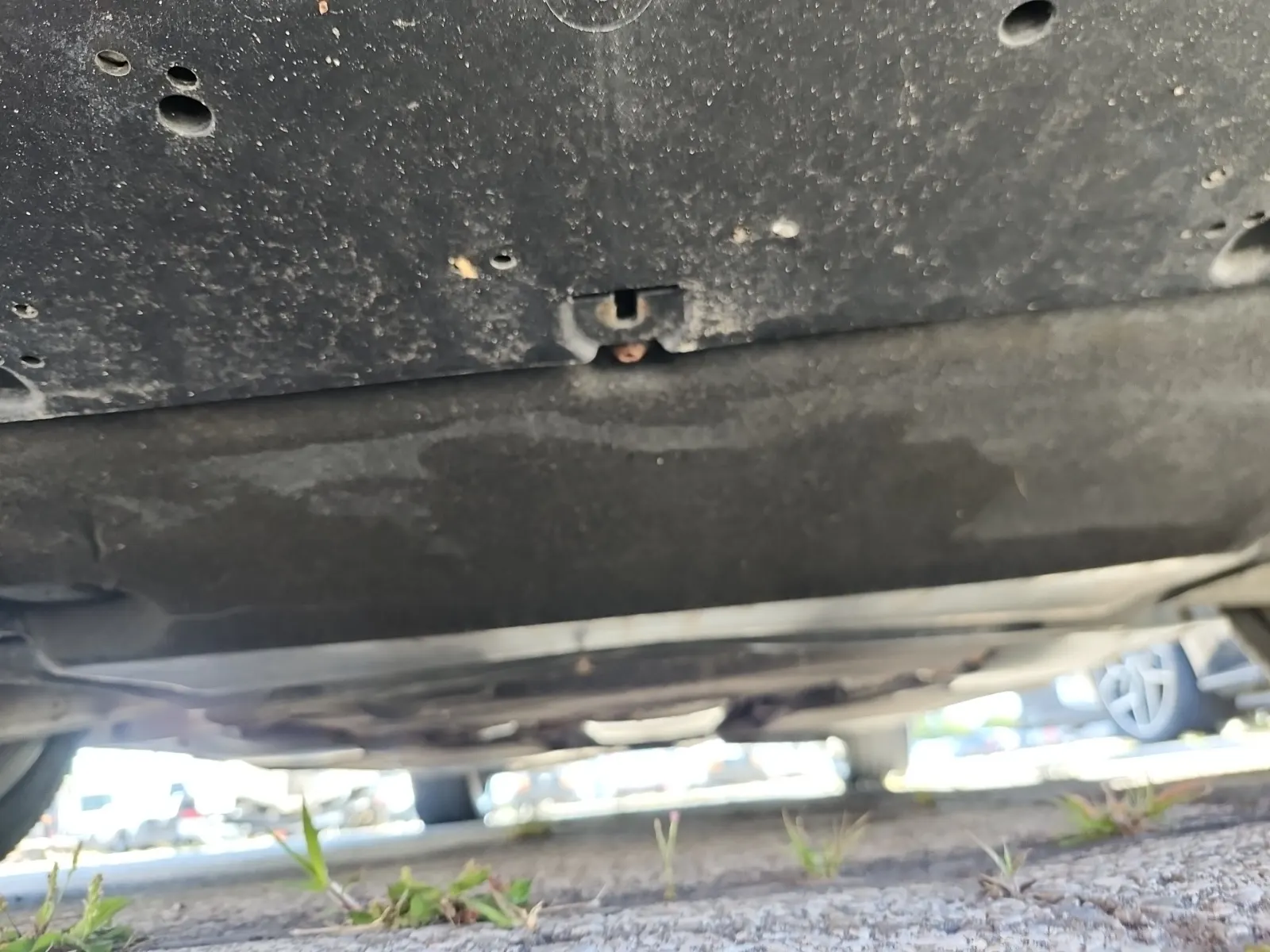 Undercarriage - Front Photo