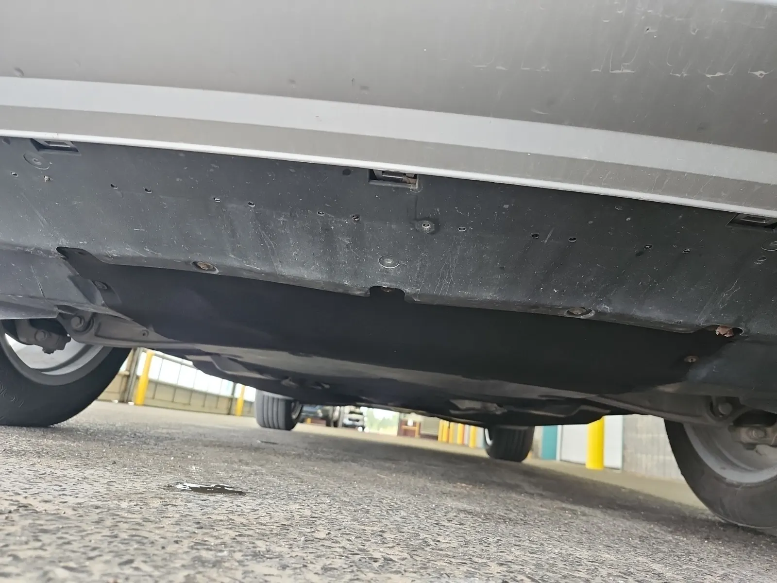 Undercarriage - Front Photo