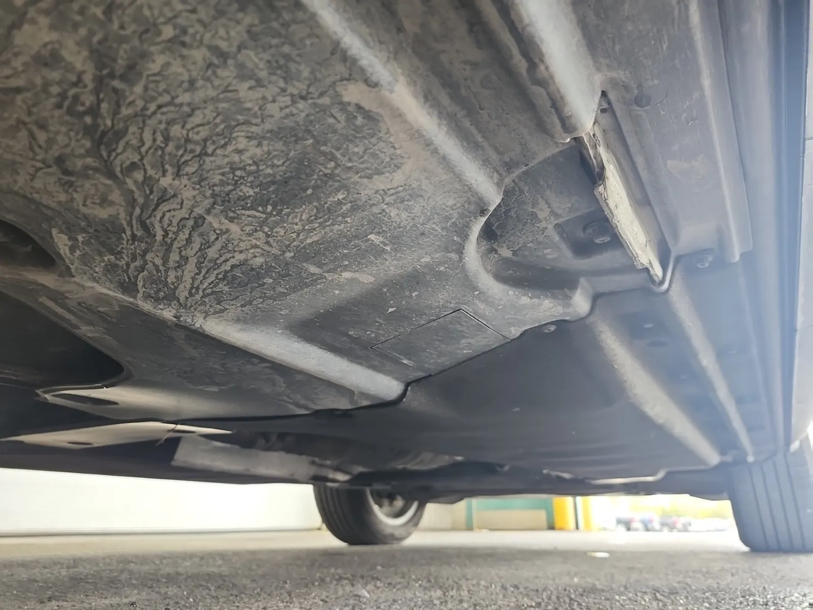 Undercarriage - Passenger Photo