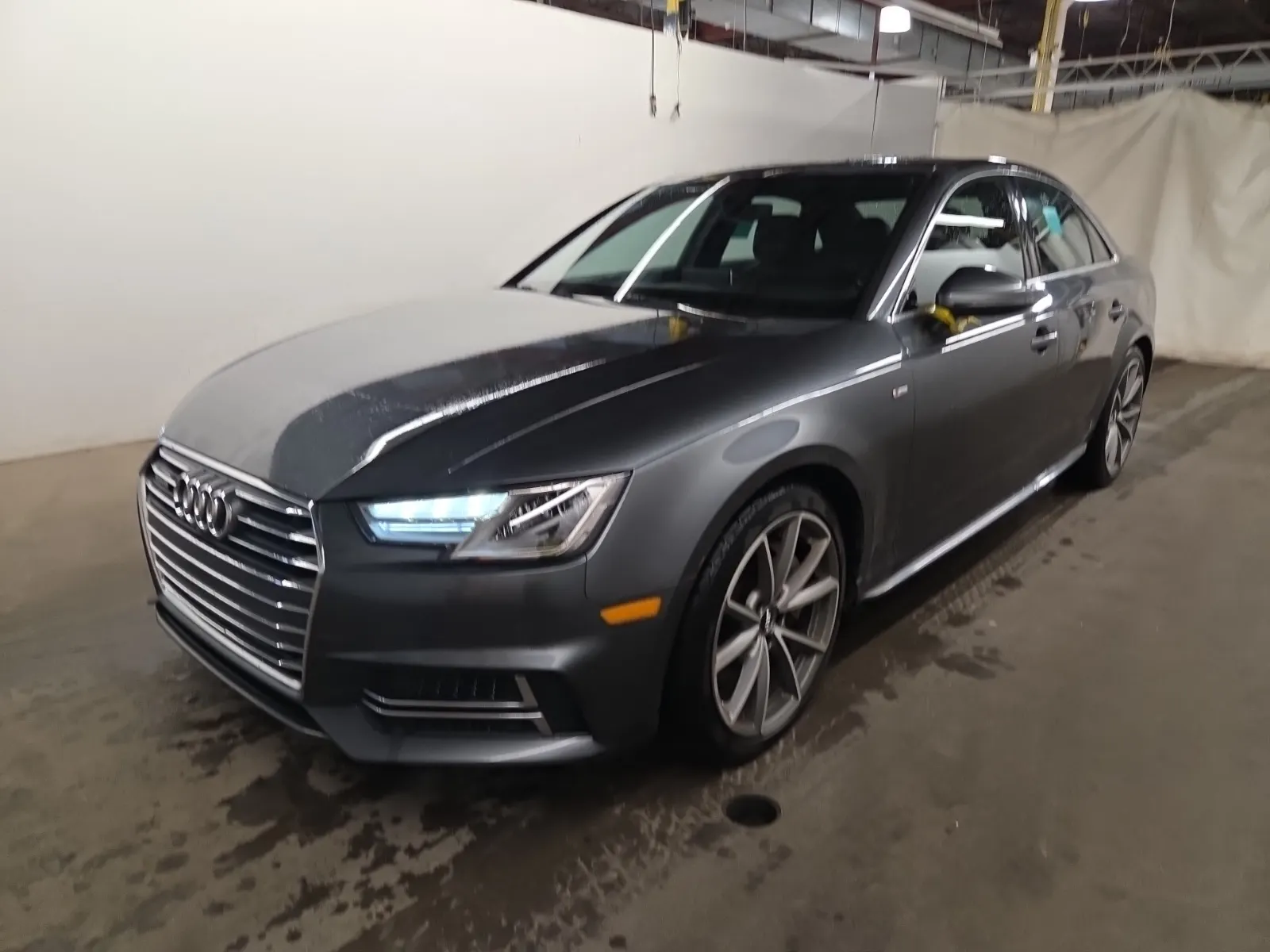2017 Audi A4
