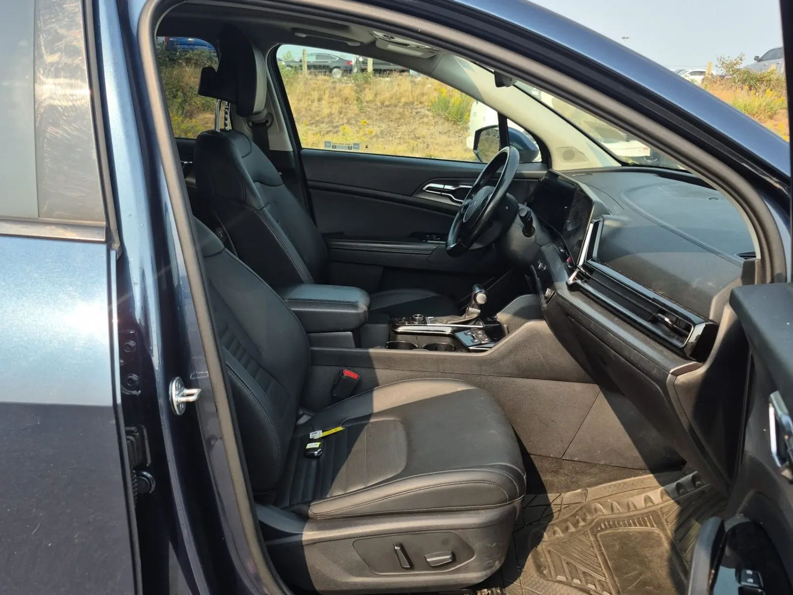 Right Side Interior Photo