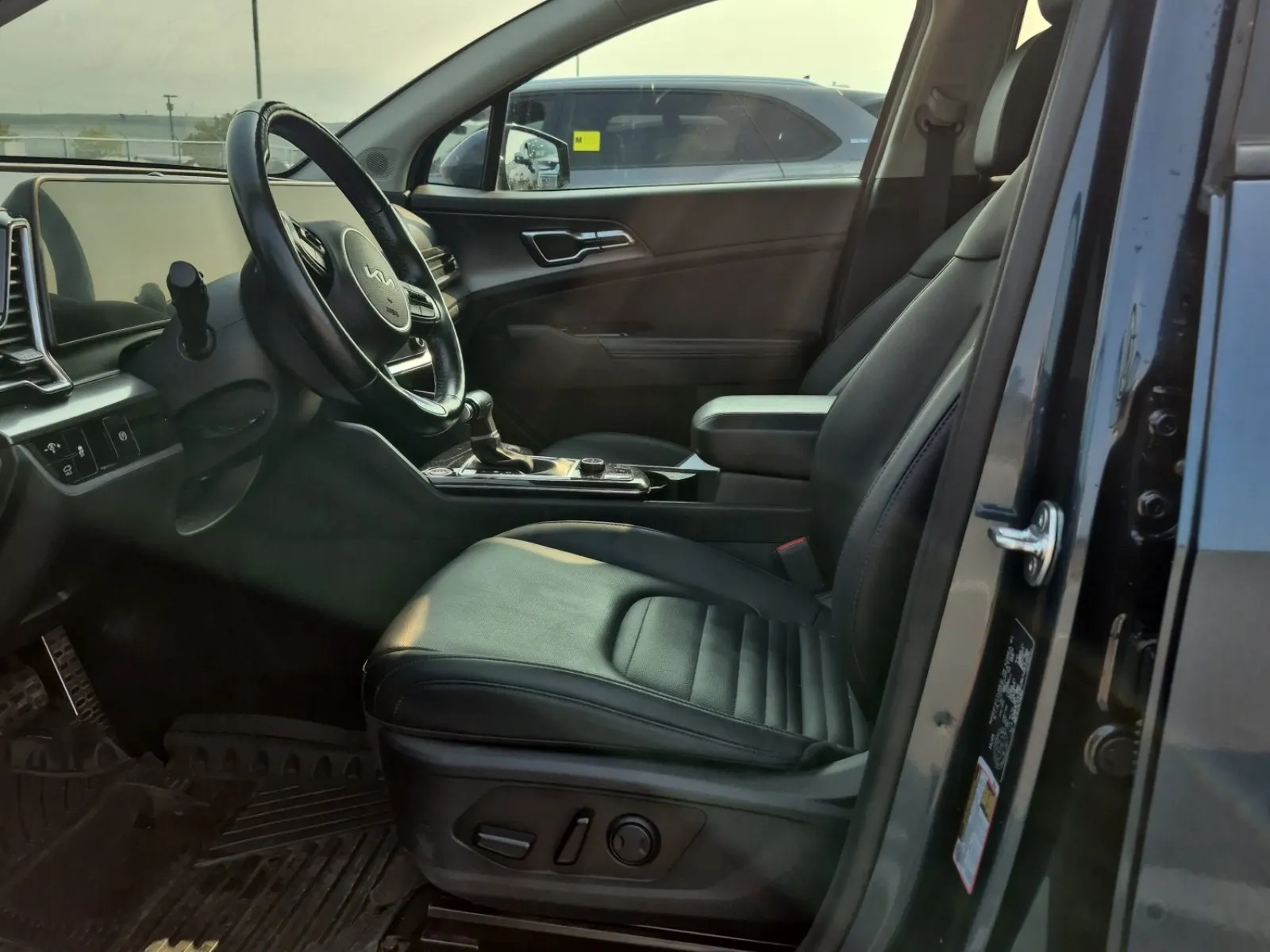 Front Interior Photo