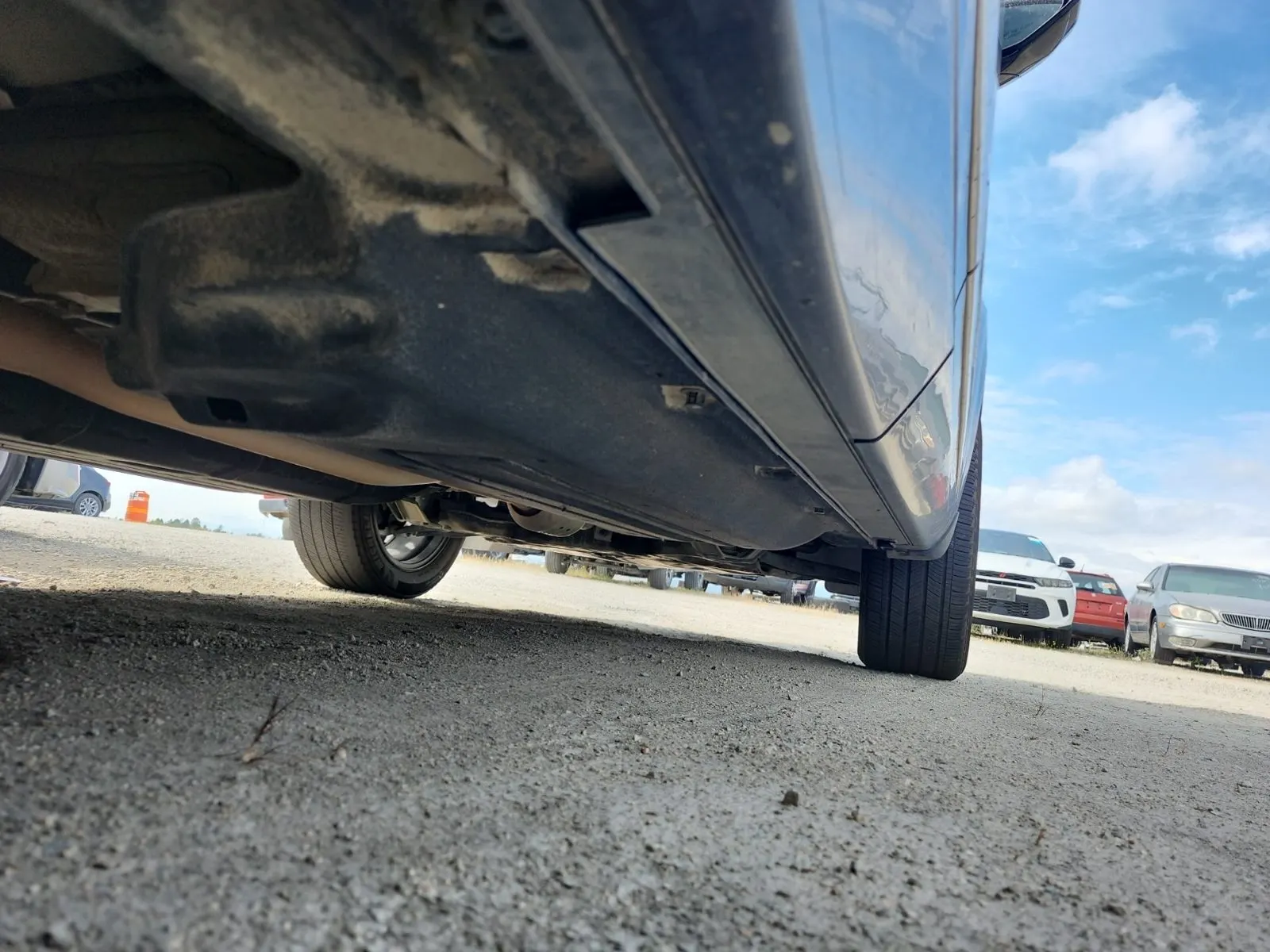 Undercarriage - Passenger Photo