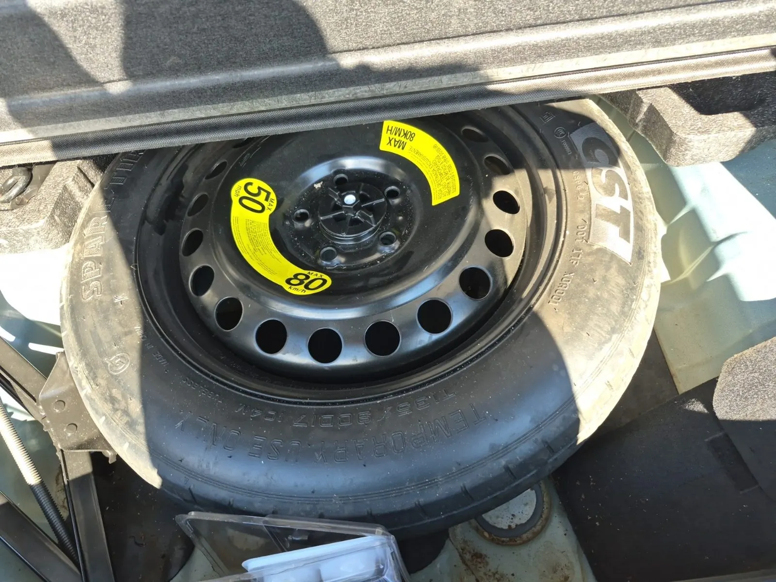 Spare Tire & Wheel Photo
