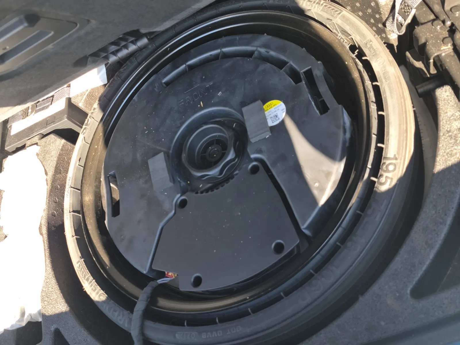 Spare Tire & Wheel Photo