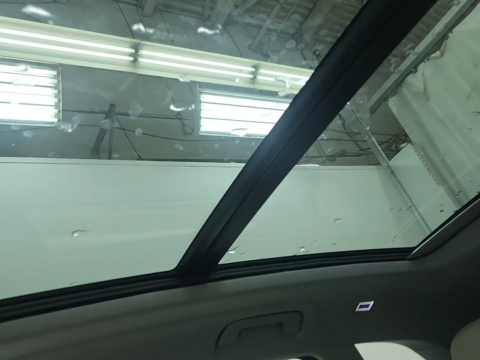 Interior Roof Photo