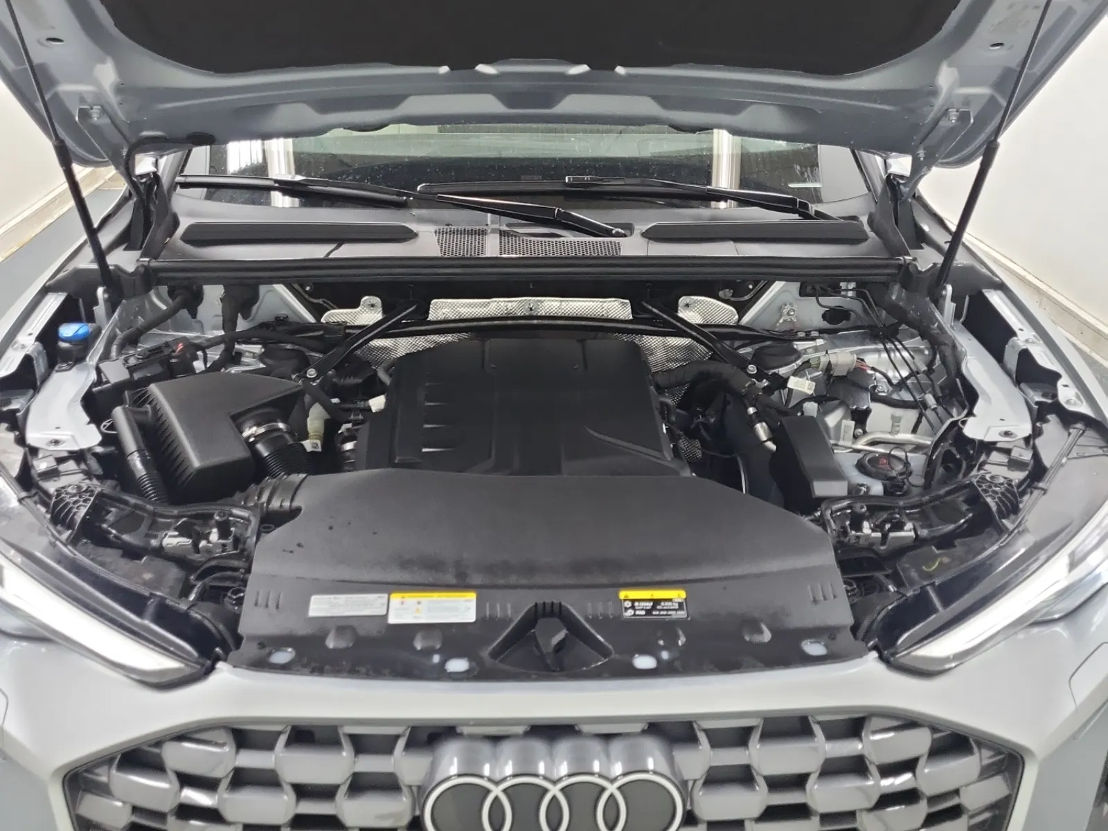 Engine Photo