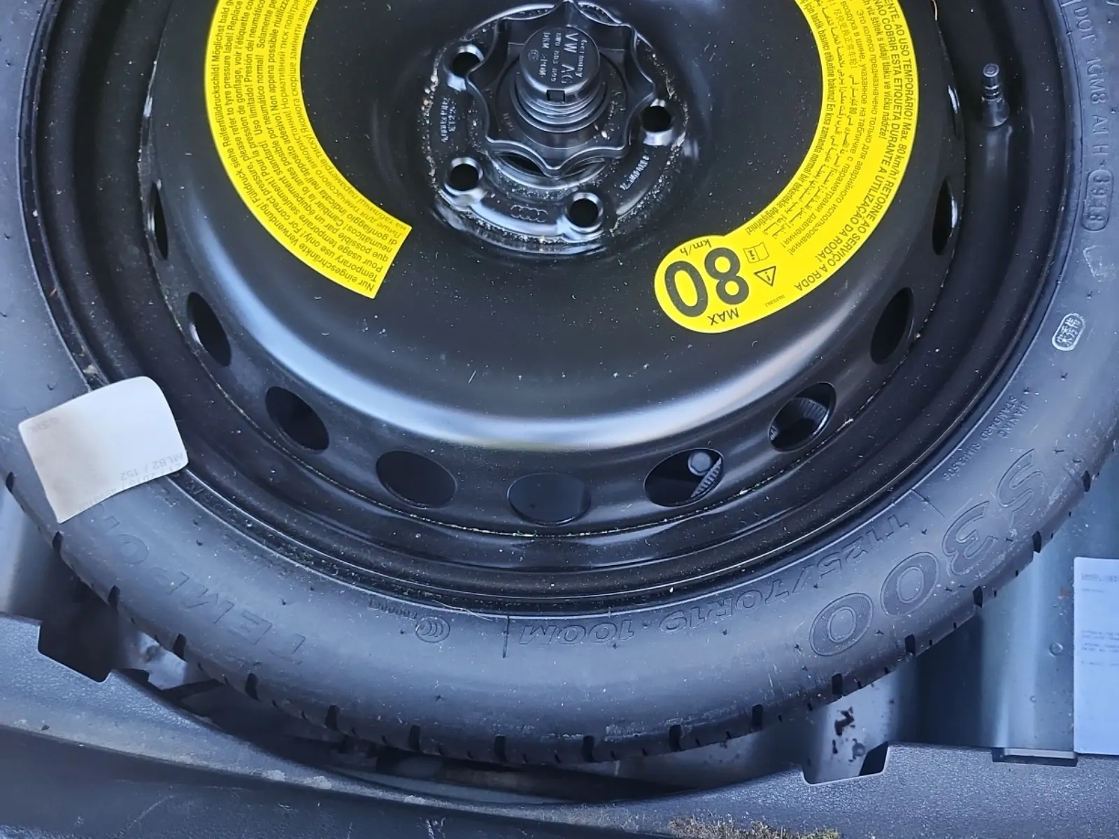 Spare Tire & Wheel Photo