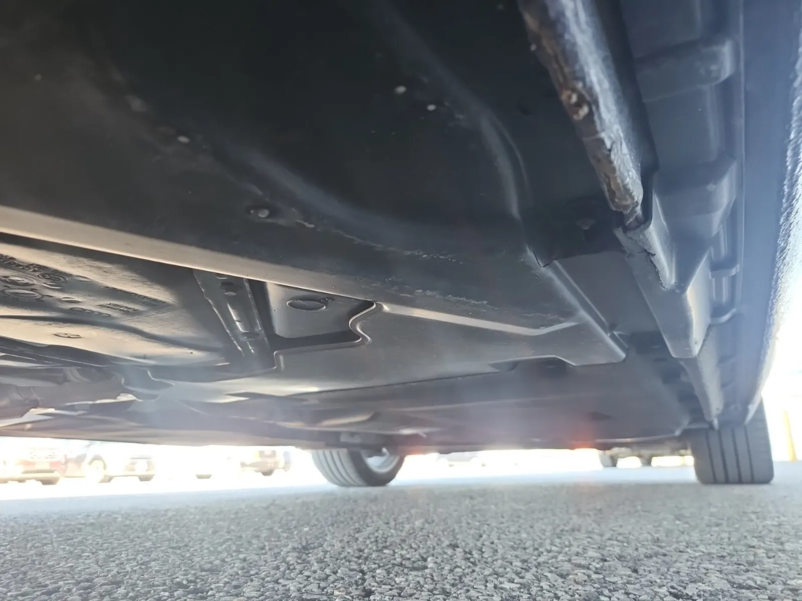 Undercarriage - Passenger Photo