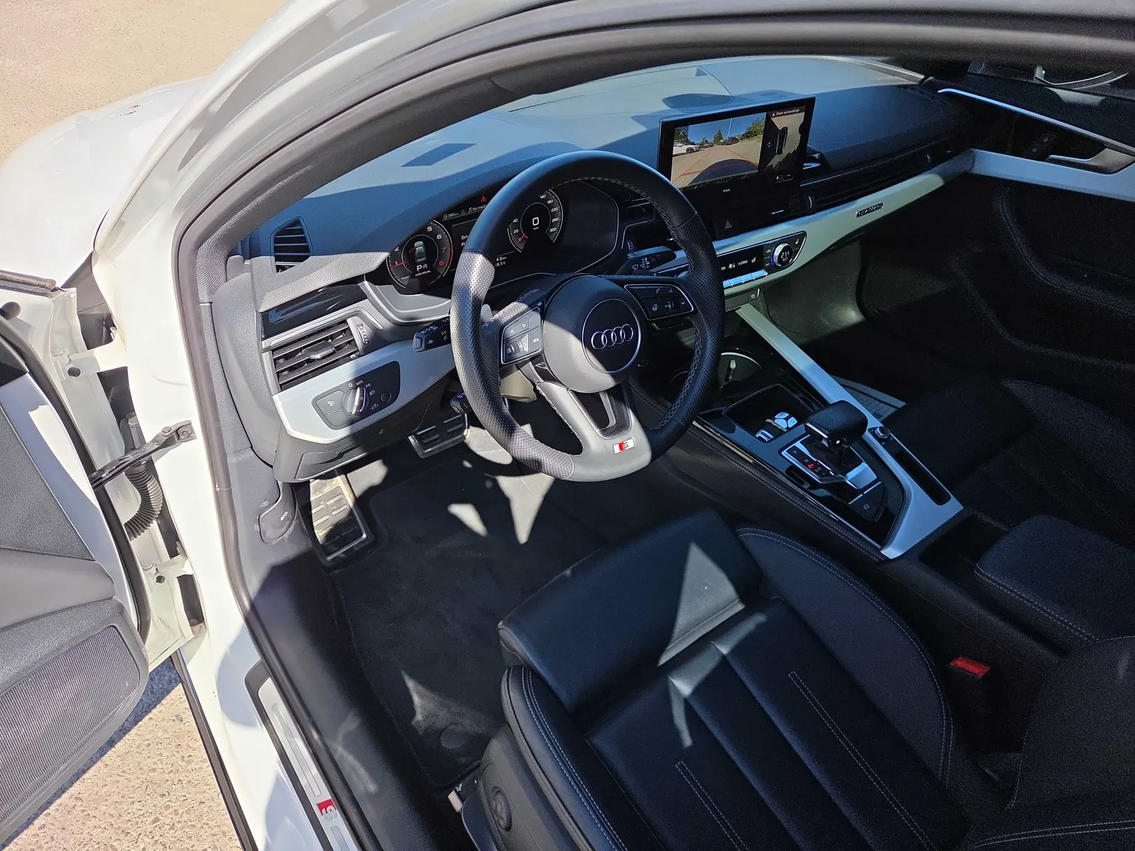 Interior driver side