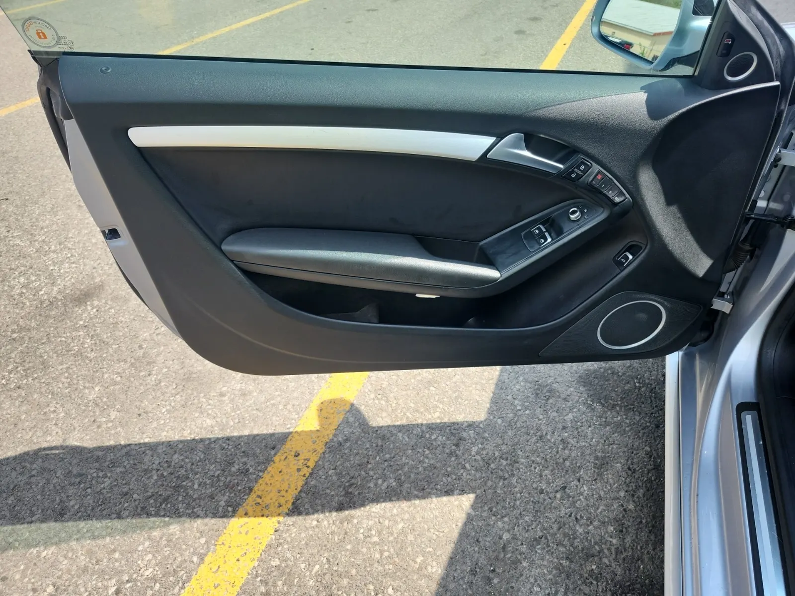 Left Front Door Panel