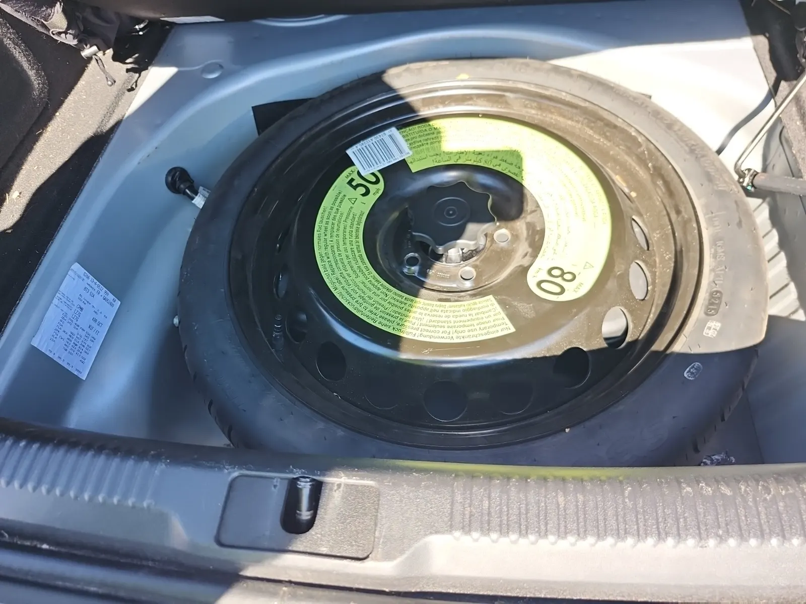 Spare Tire & Wheel Photo