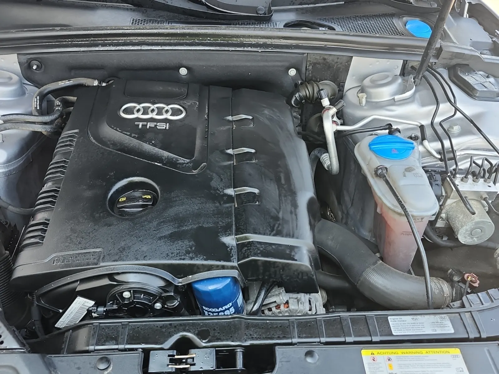 Engine Photo