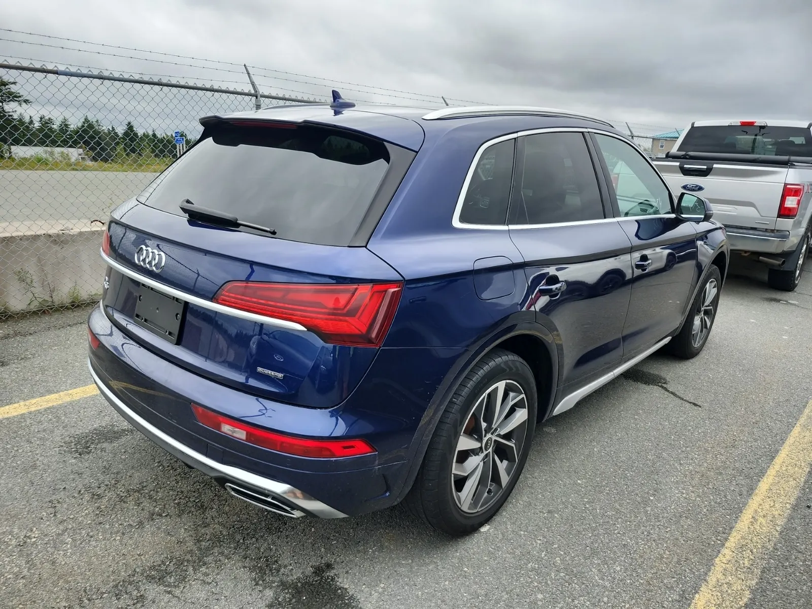 Passenger Rear 3/4 Photo