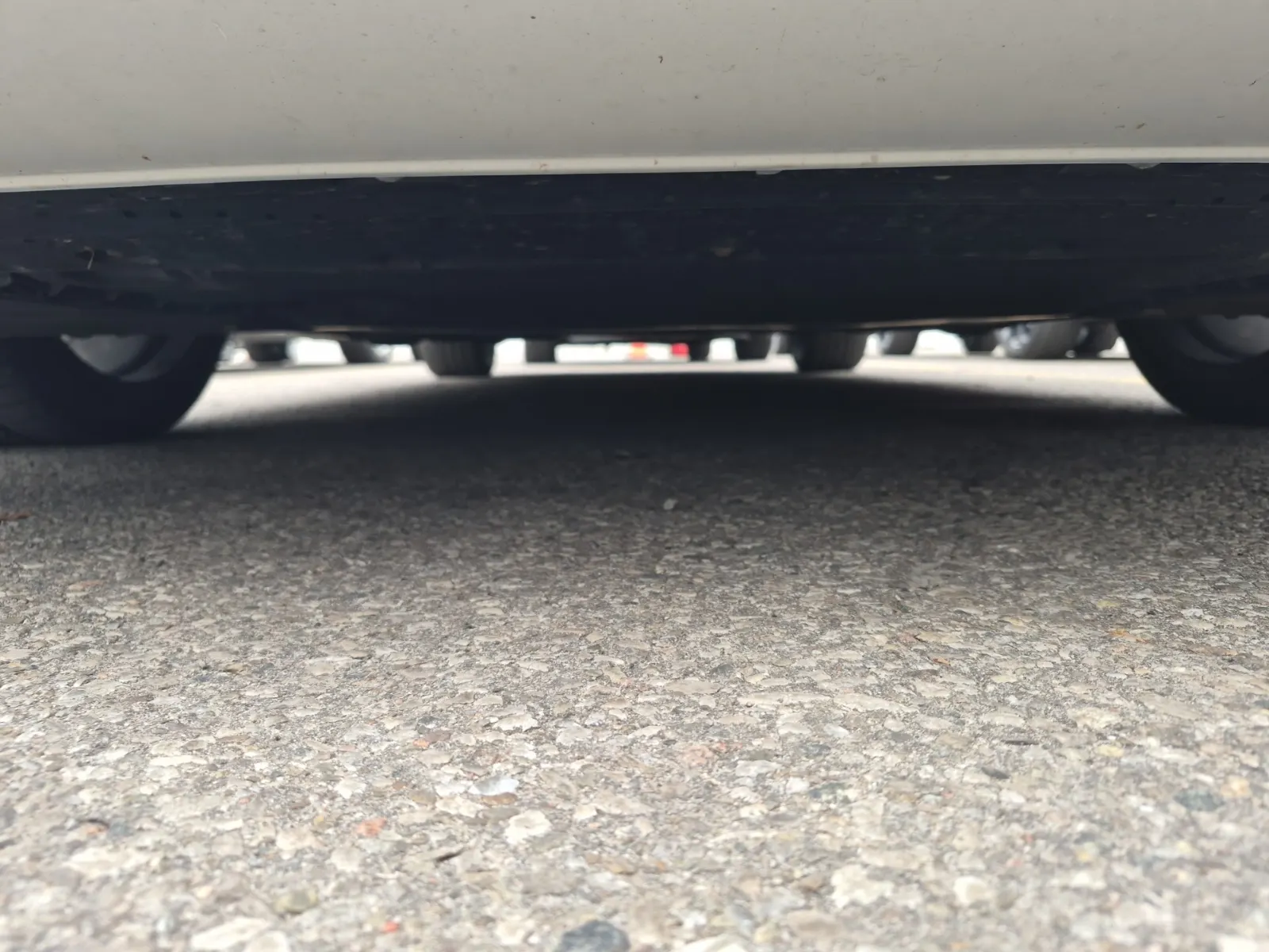 Undercarriage - Front Photo