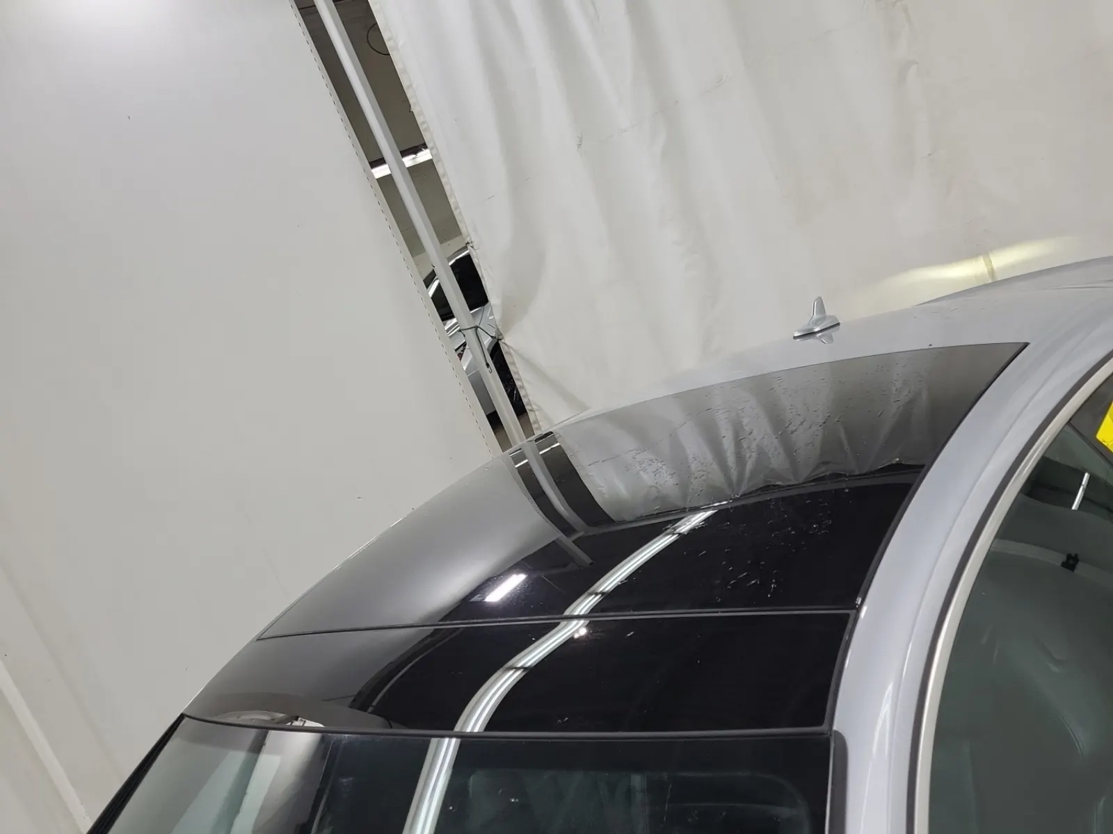 Exterior Roof Photo