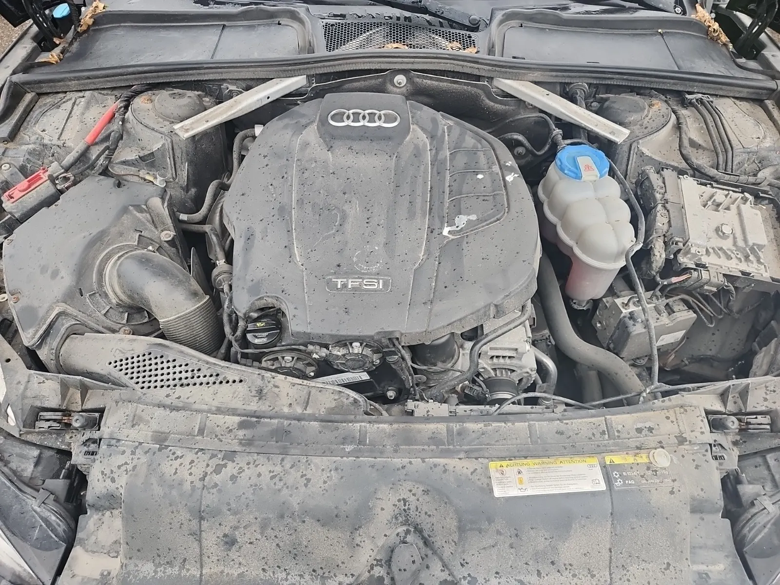 Engine Photo