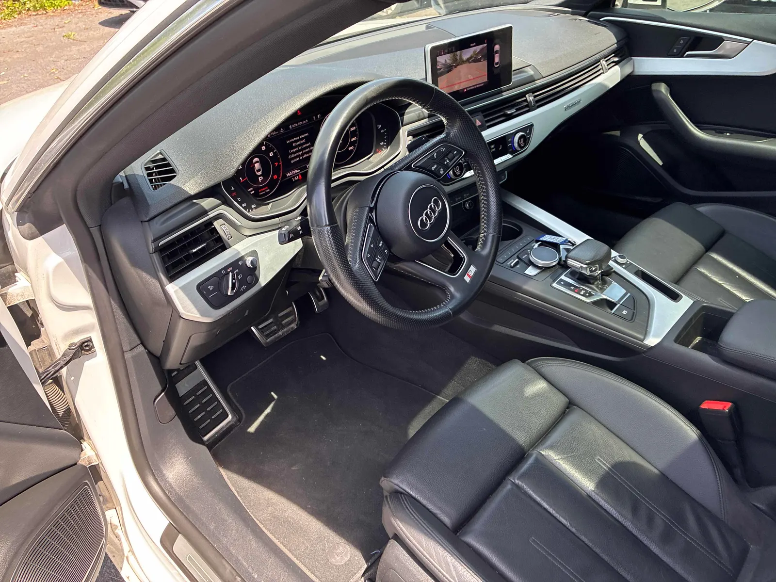 Interior driver side