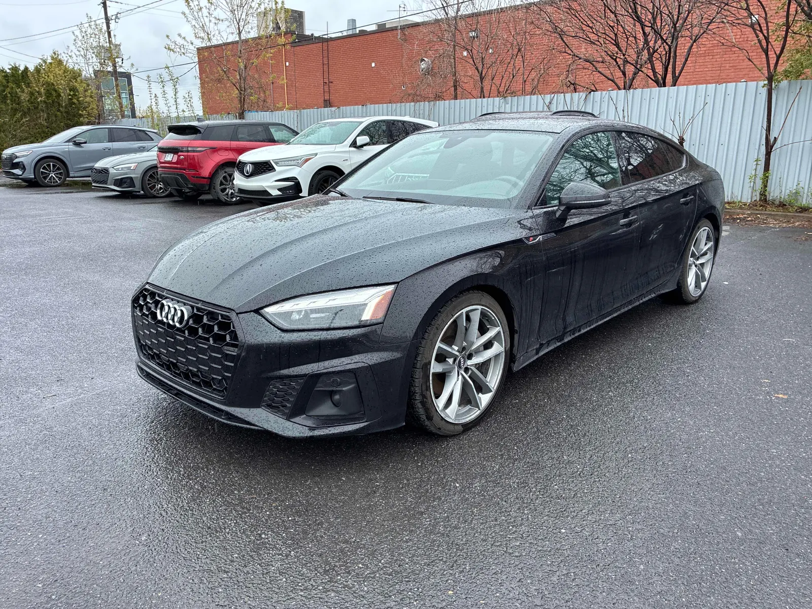 3/4 Front (Main image)
