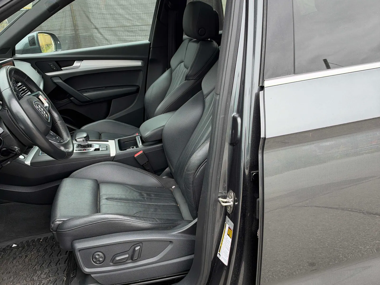 Interior driver side