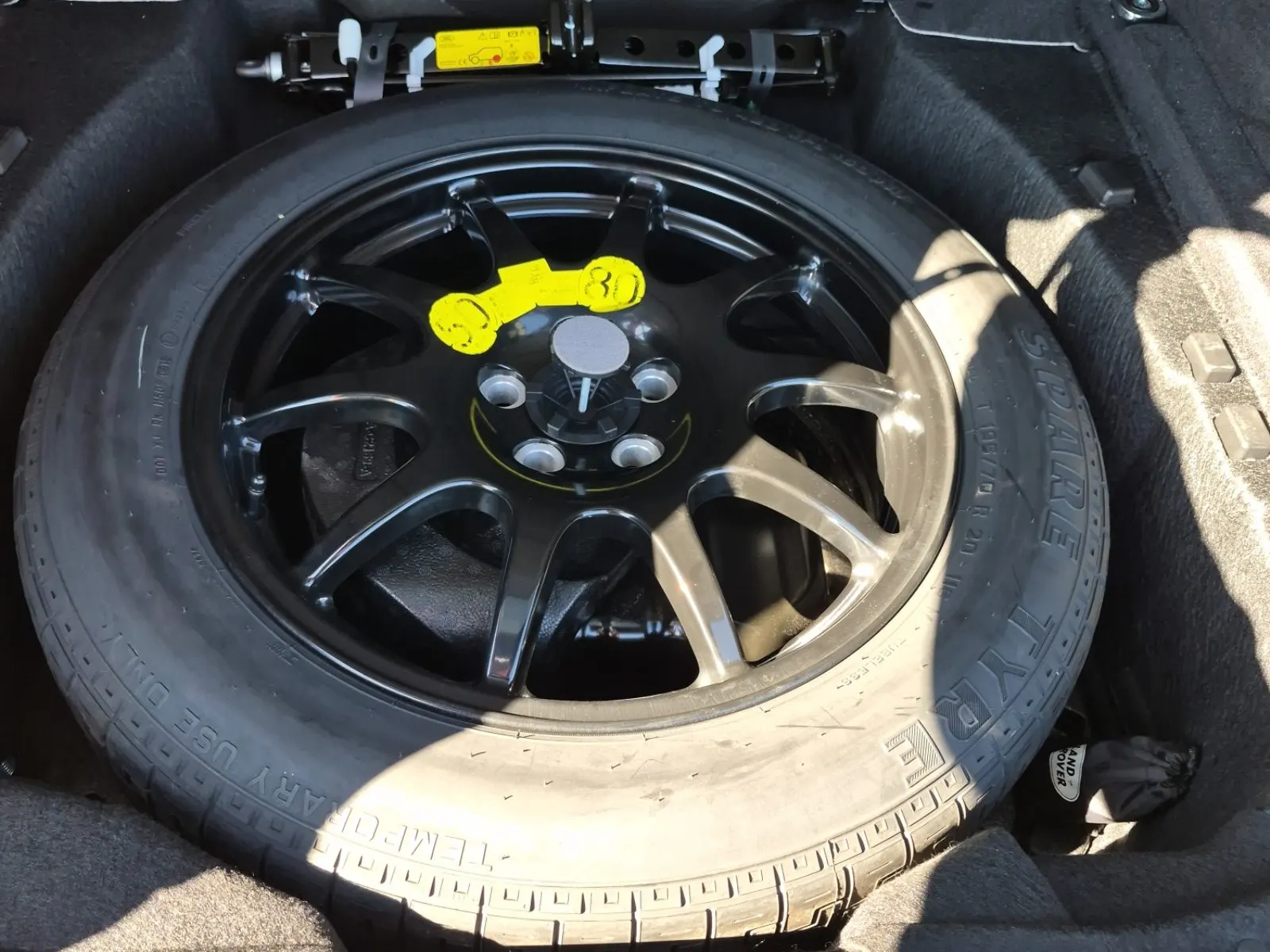 Spare Tire & Wheel Photo