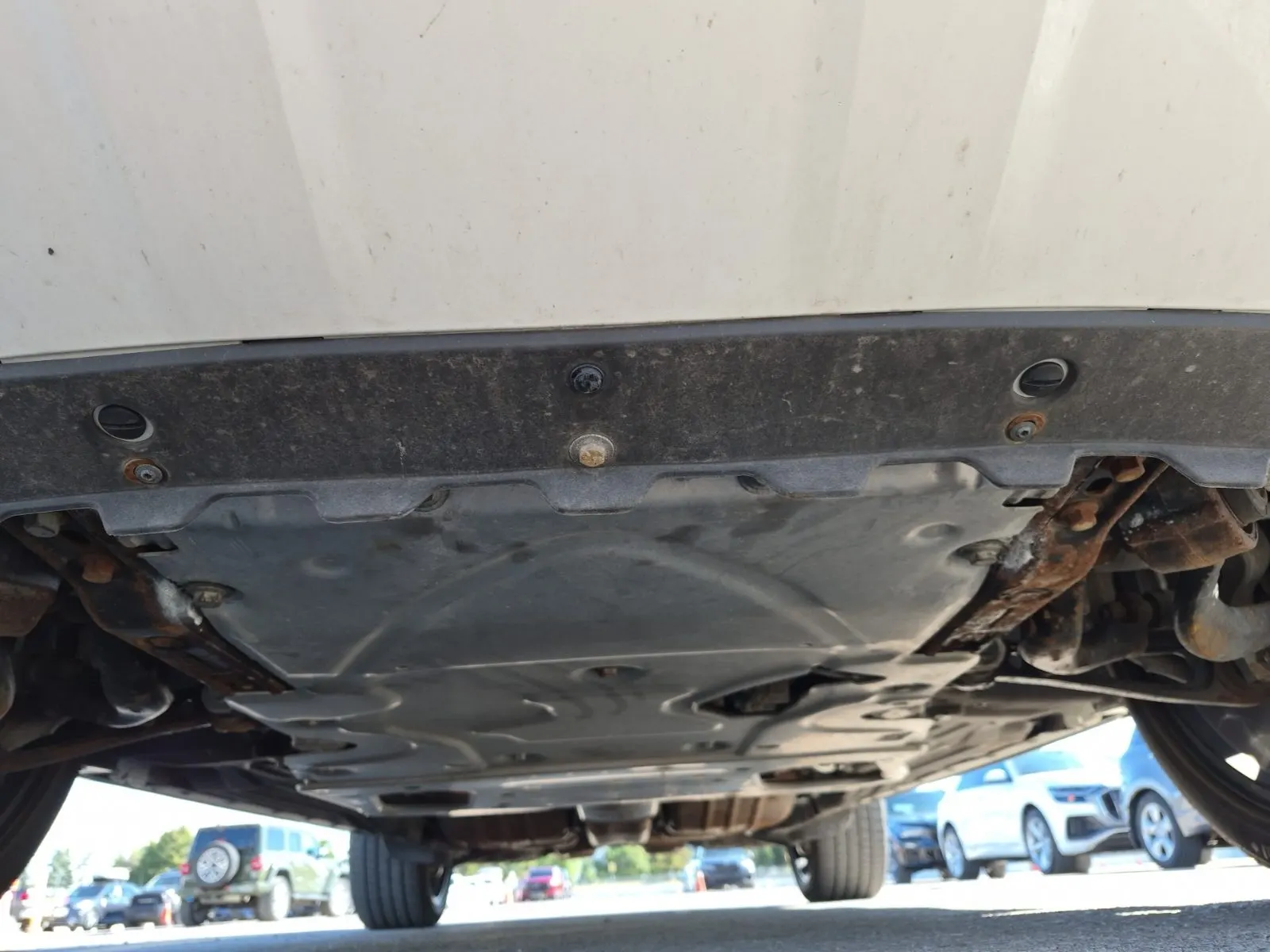 Undercarriage - Front Photo
