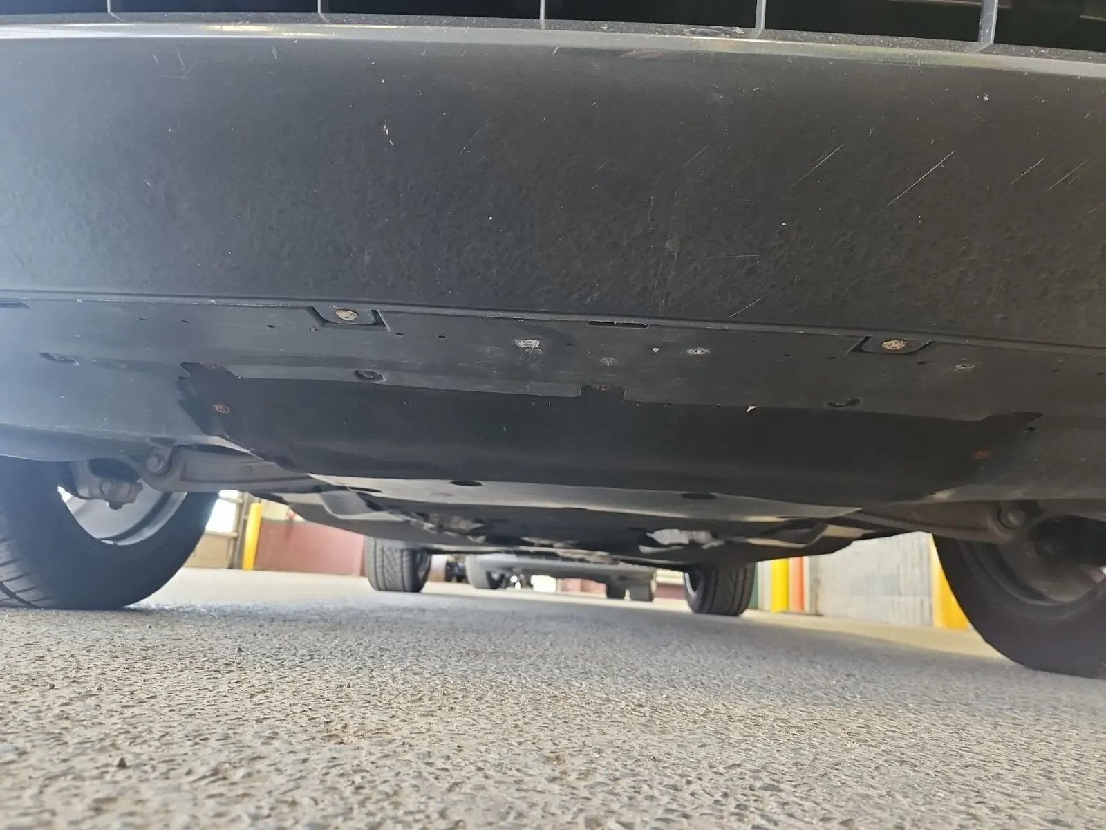 Undercarriage - Front Photo