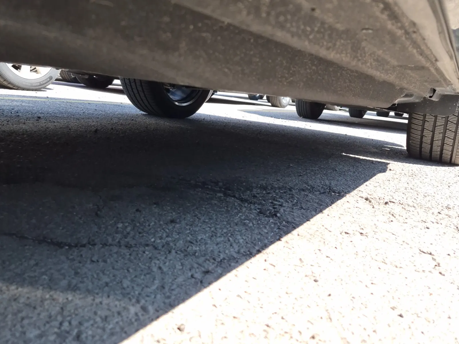 Undercarriage - Driver Photo